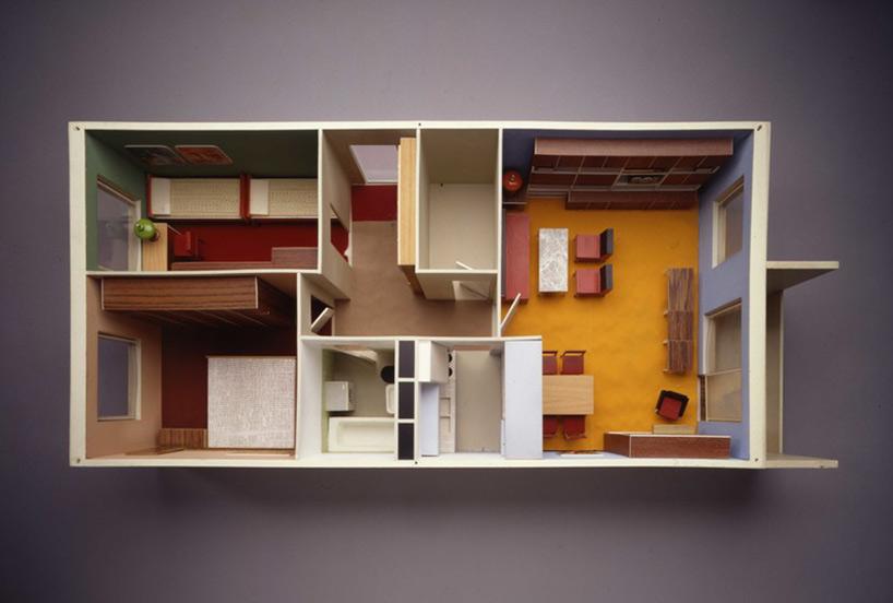 Model of three room flat replica